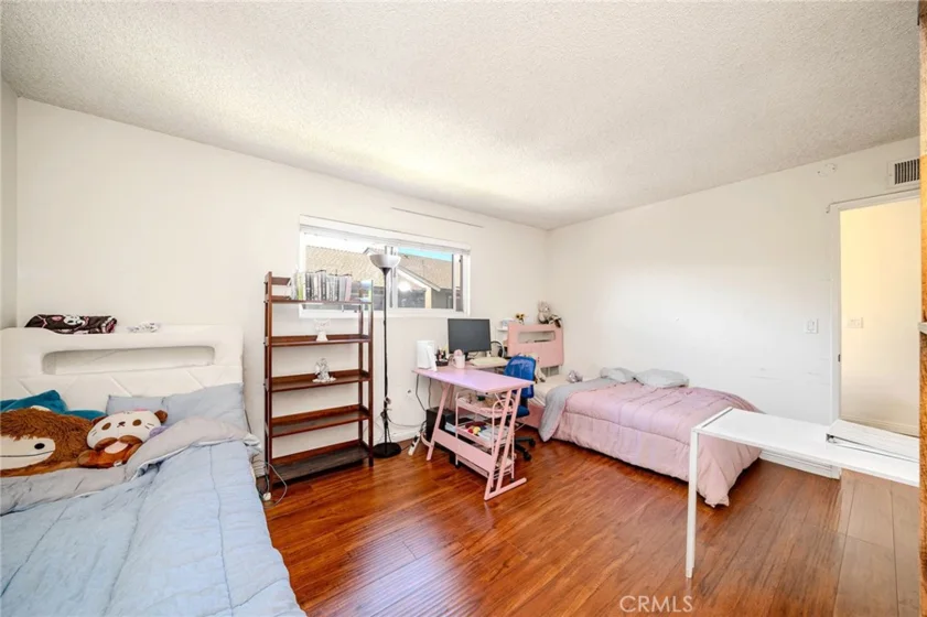 5539 Cajon photo 18