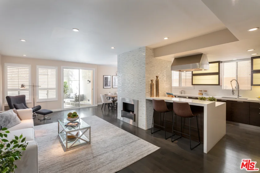 1833 Fairburn Avenue #104 photo 1