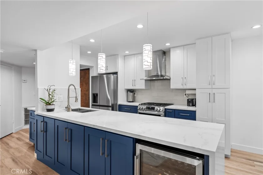 5325 Lindley Avenue #106 photo 7