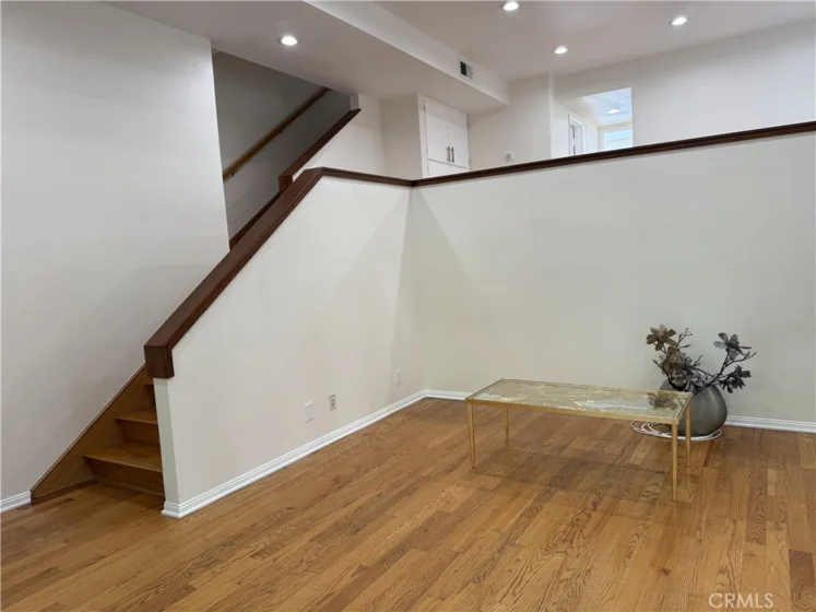 15221 Magnolia #E photo 7