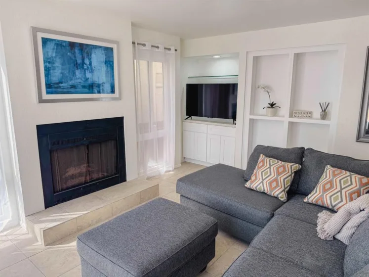 1112 S Pacific Street #B photo 3