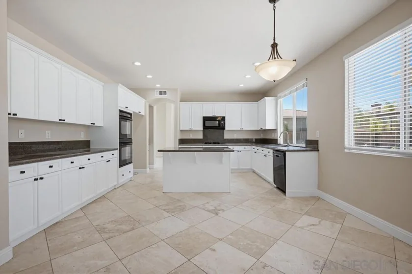 23531 Hobart Court photo 16