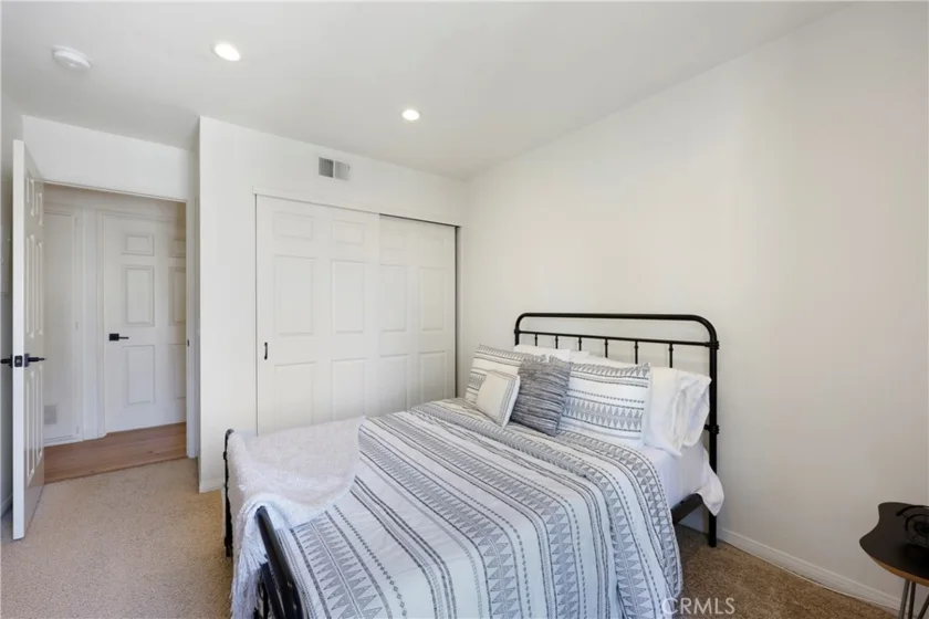 1326 W Park Western Drive #202 photo 8