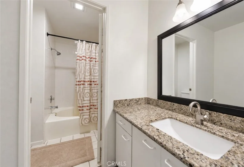 2607 Dove Creek Lane #B photo 33