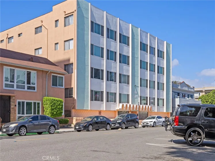 335 Cedar Avenue #412 photo 19