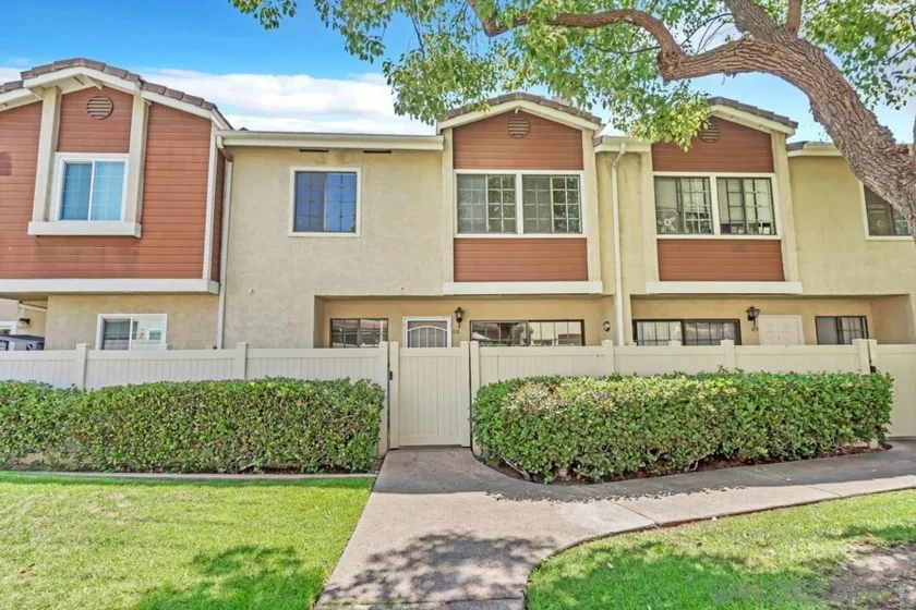 10170 Palm Glen Drive #48 photo 1