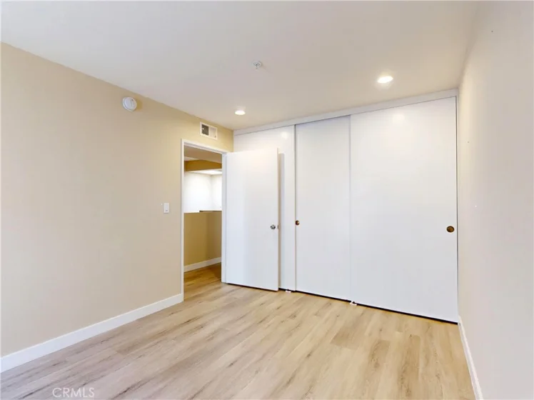105 S Marguerita Avenue #C photo 27
