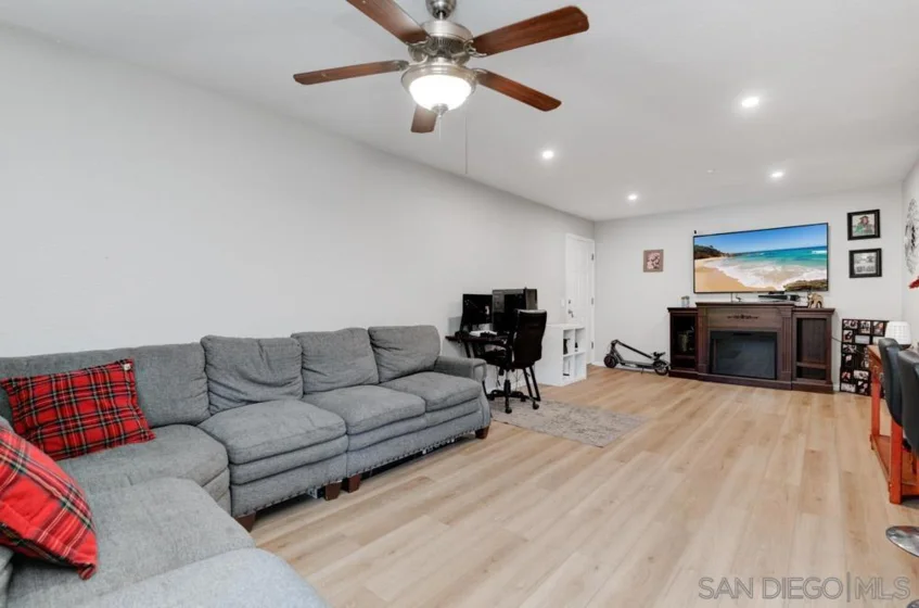615 Fredricks Avenue #153 photo 1