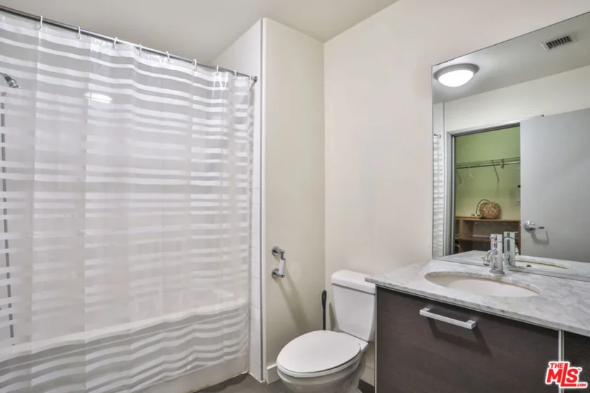 645 W 9th Street #201 photo 15