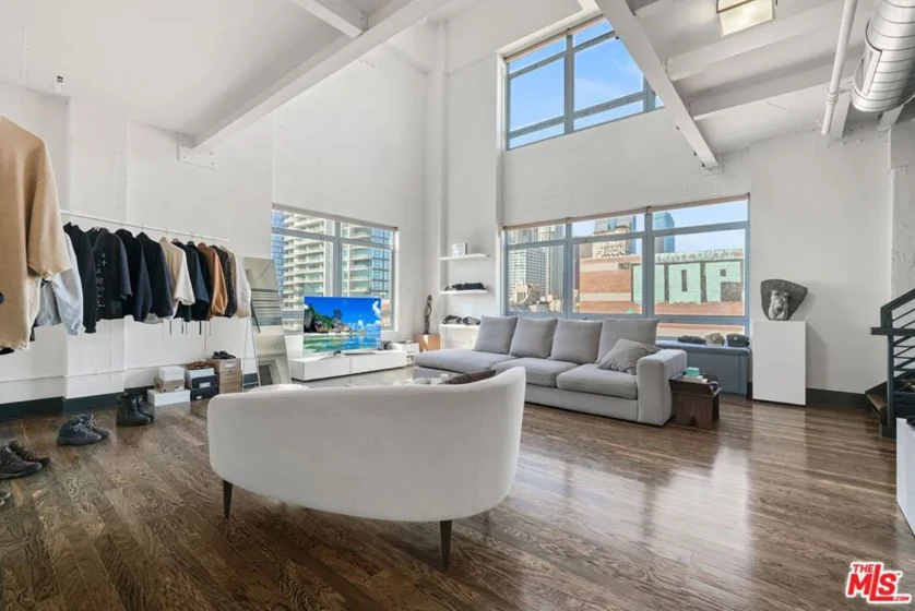 849 S Broadway #1210 photo 19