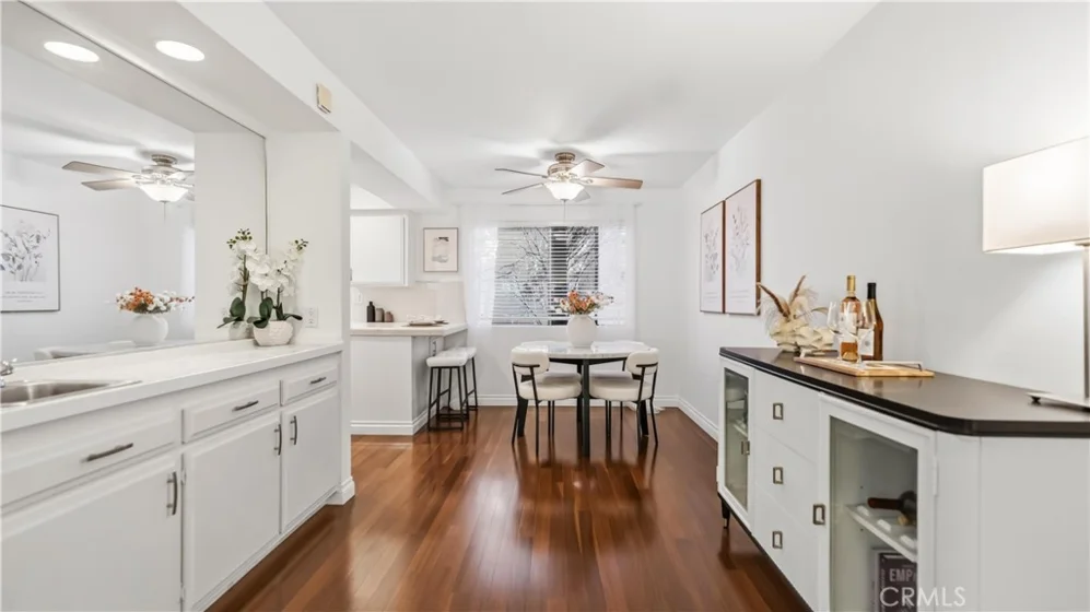 432 S Oak Knoll Avenue #4 photo 6