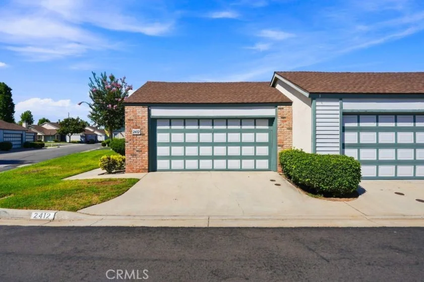 2412 Turnbridge Glen photo 23