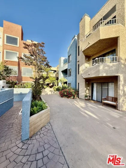 550 Orange Avenue #337 photo 11