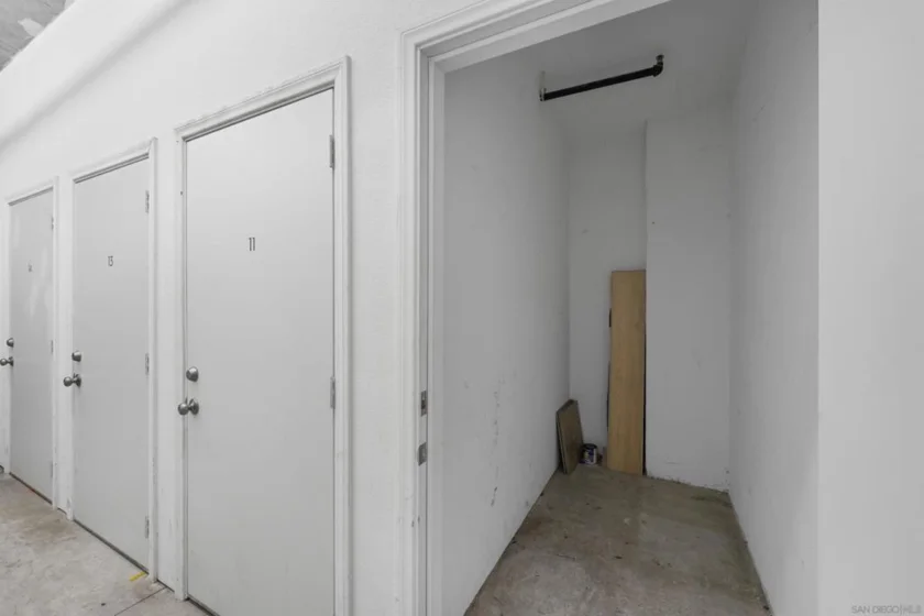 924 Hornblend Street #31 photo 28