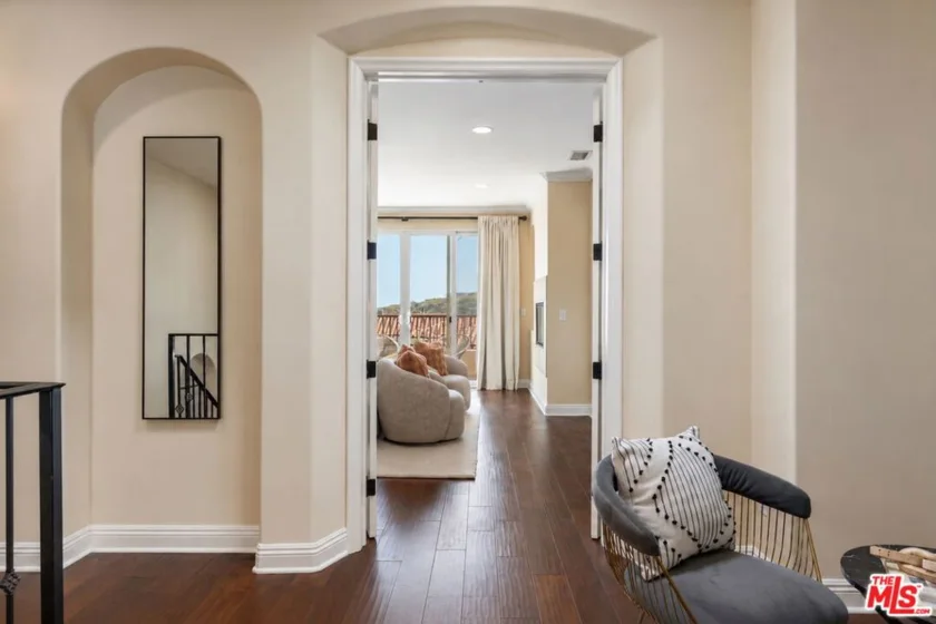 23963 De Ville Way photo 19