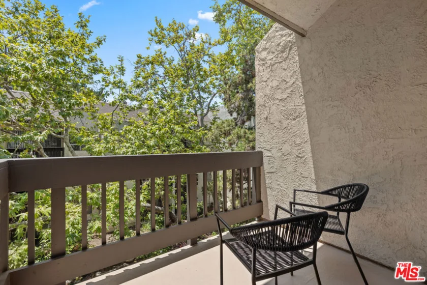 8306 Summertime Lane photo 8
