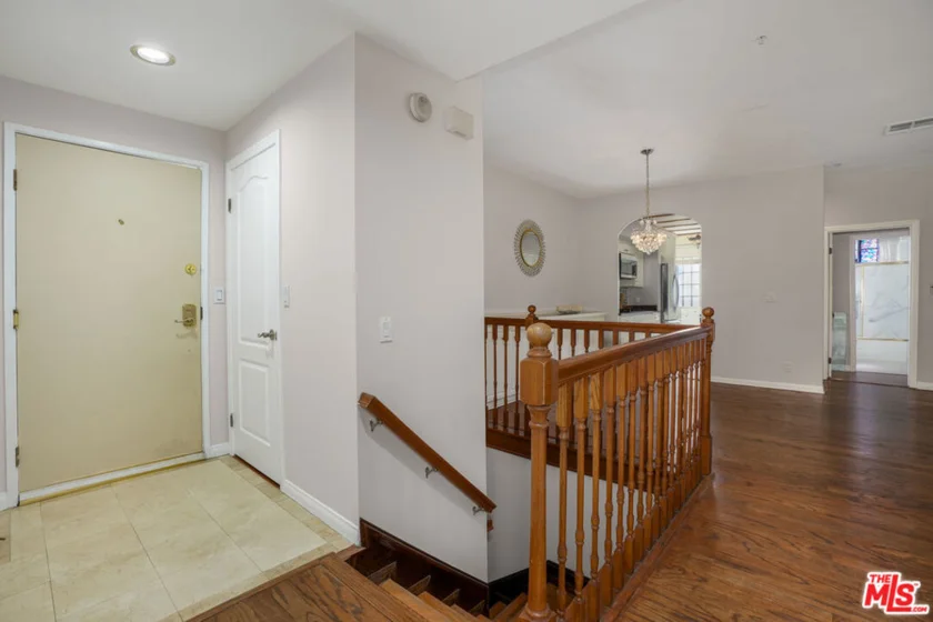 10630 Eastborne Avenue #306 photo 3