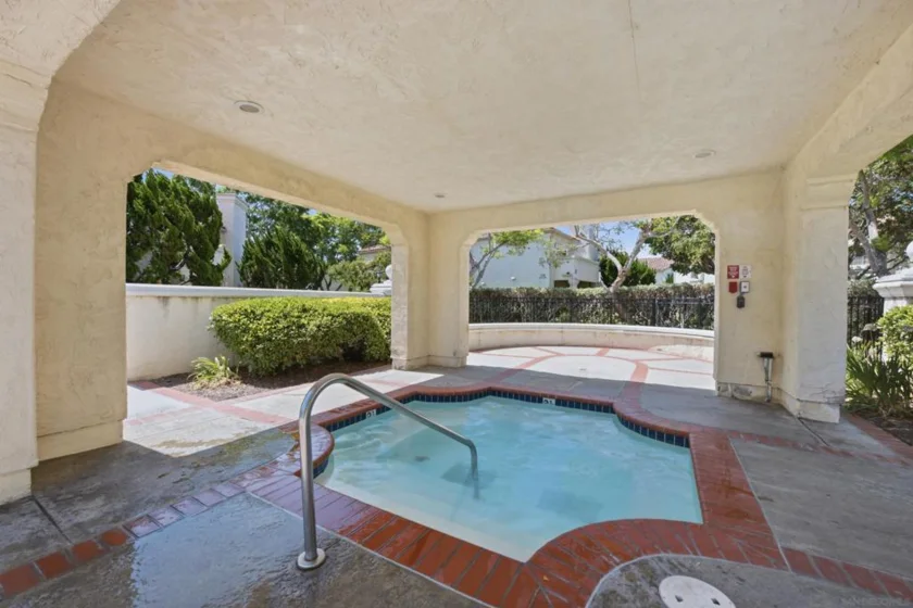 730 Breeze Hill Road #273 photo 17