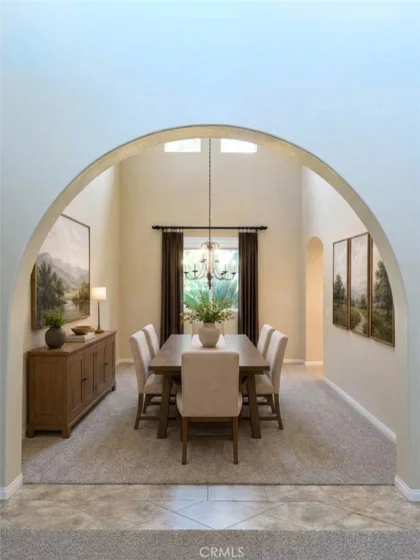 32493 Palacio photo 4