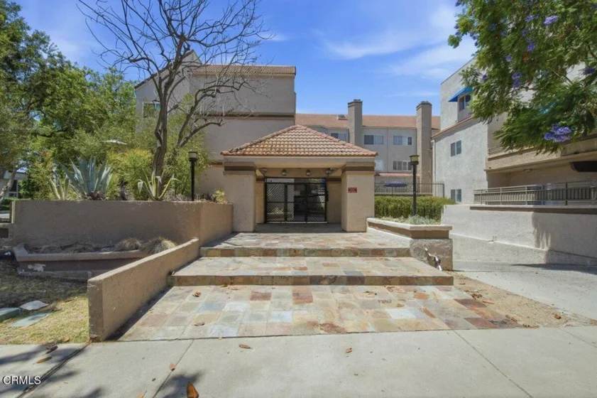 501 E Del Mar Boulevard #302 photo 28