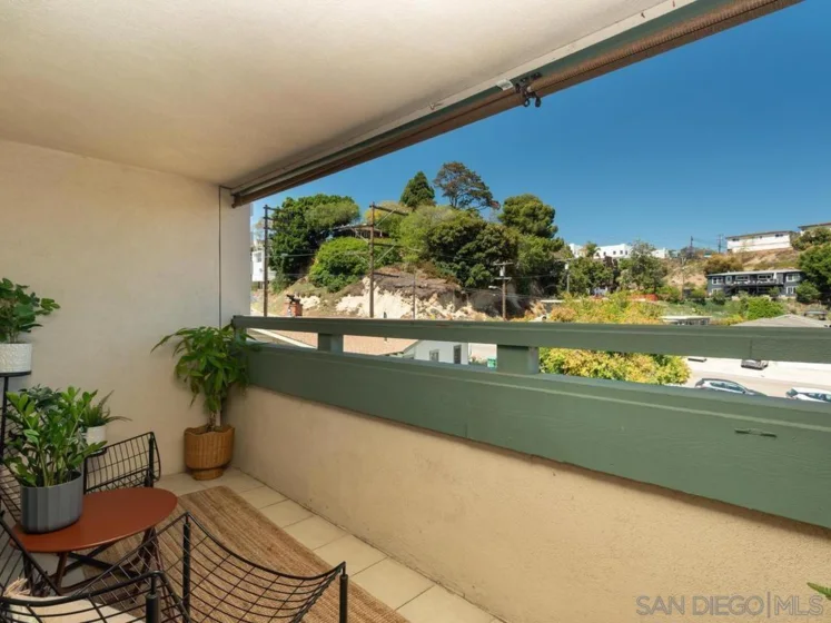 917 Torrance #19 photo 5