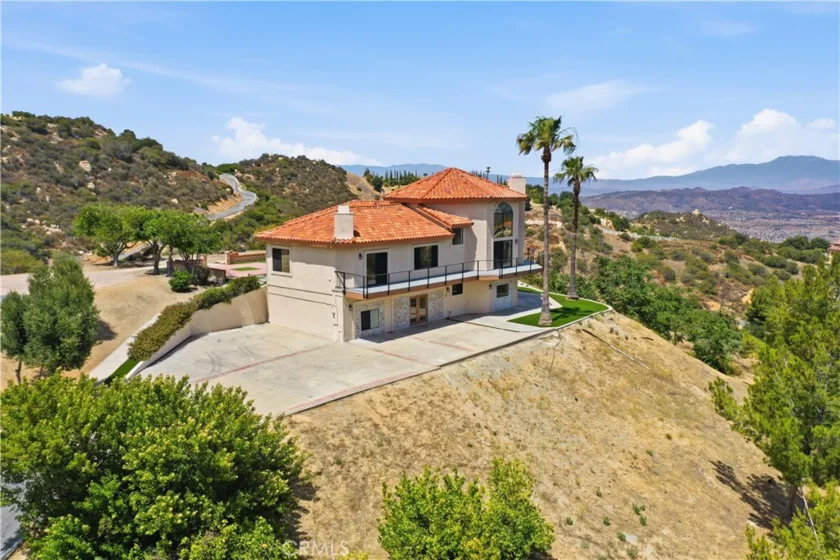20655 Paseo Montana photo 1