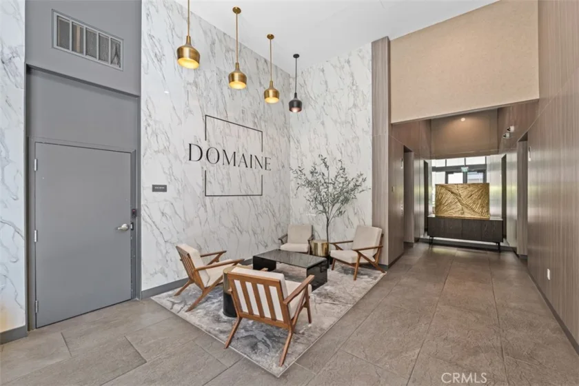39 S Los Robles Avenue #6020 photo 13