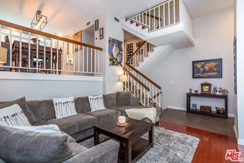 10911 Bluffside Drive #19 photo 1