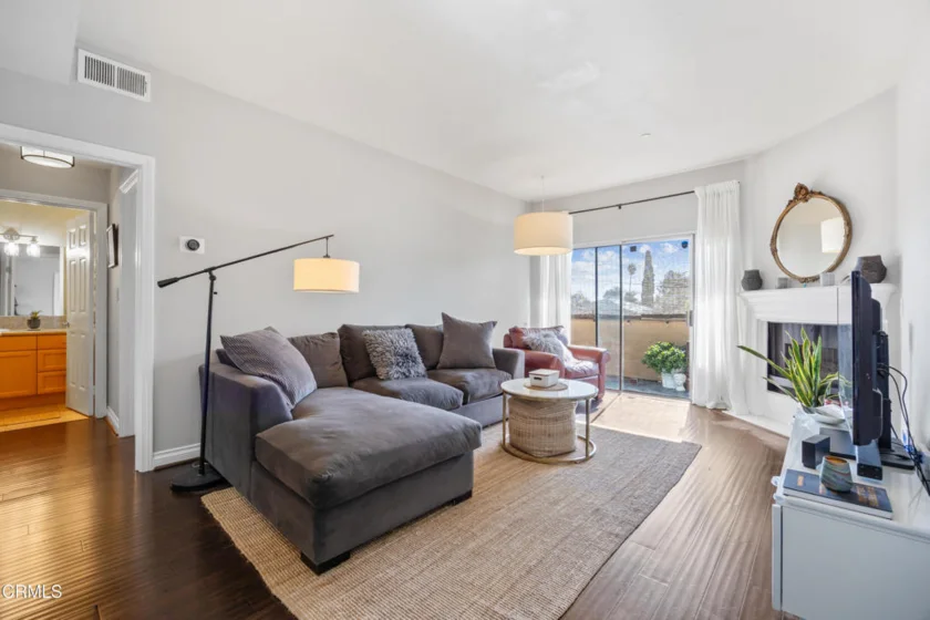 87 S Allen Avenue #205 photo 9