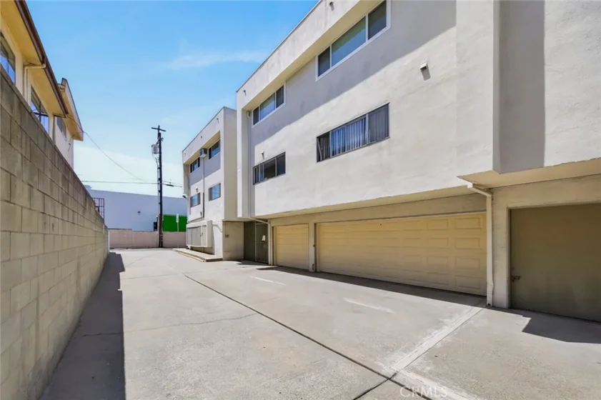 5300 Fairview photo 7