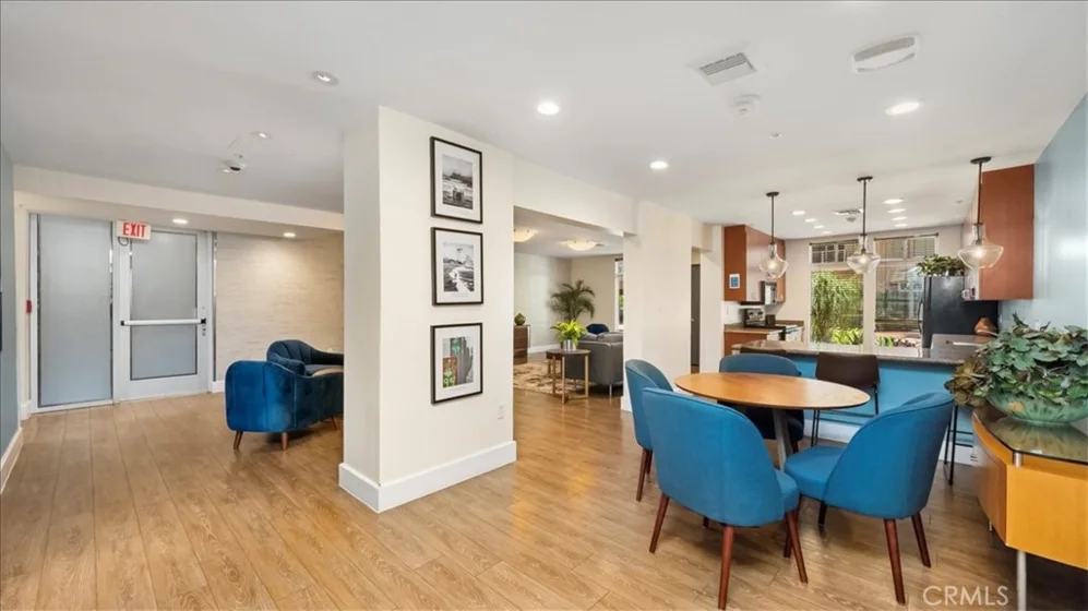 488 E Ocean #708 photo 7