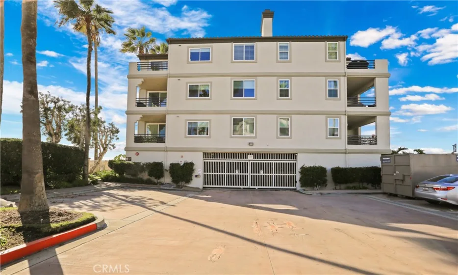 4165 Warner Avenue #202 photo 48