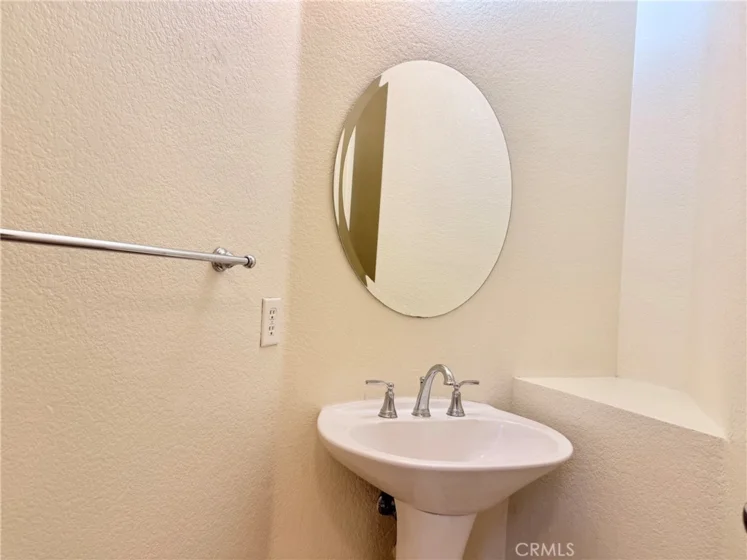 1722 Promenade photo 12