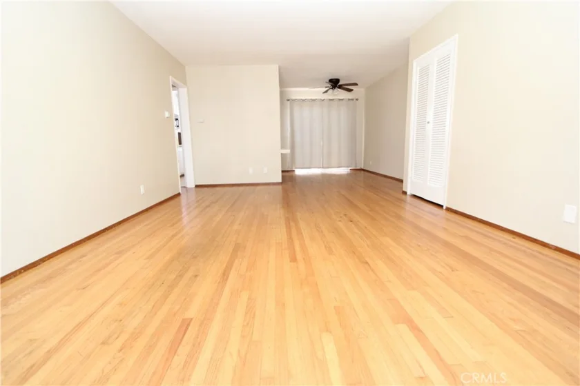 1633 East 1st Street #4 photo 1