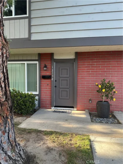 13138 Ferndale photo 2