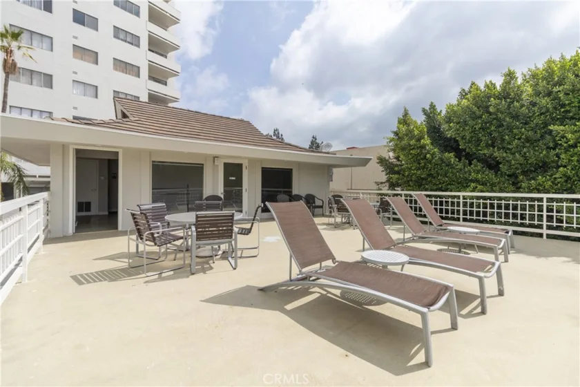 7250 Franklin Avenue #1008 photo 19