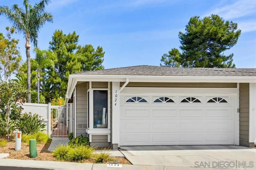 1024 Gleneagles photo 1