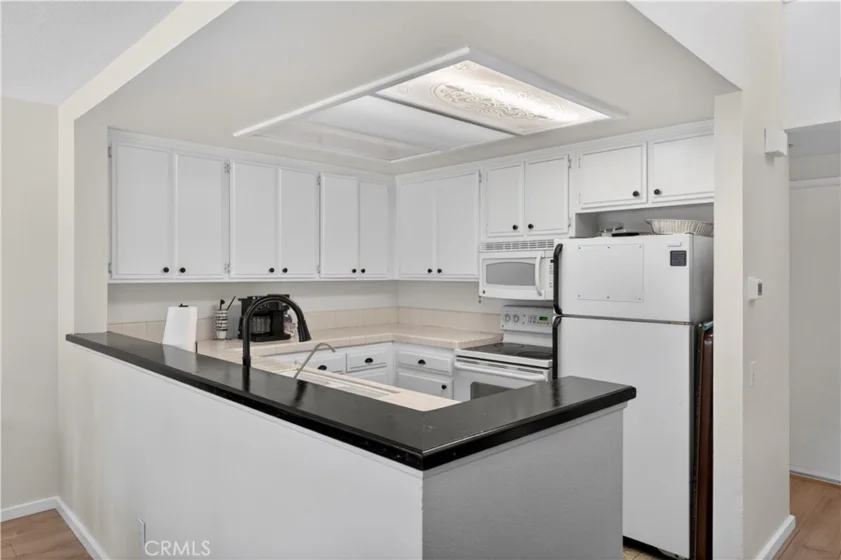 1363 N Schooner photo 25