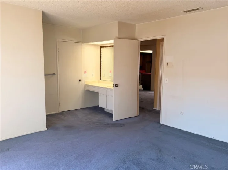 6631 Wintertree Drive photo 9