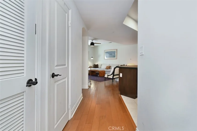 4424 Whitsett Avenue #107 photo 10