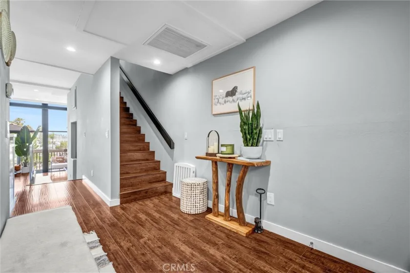 9322 N Marina Pacifica photo 11