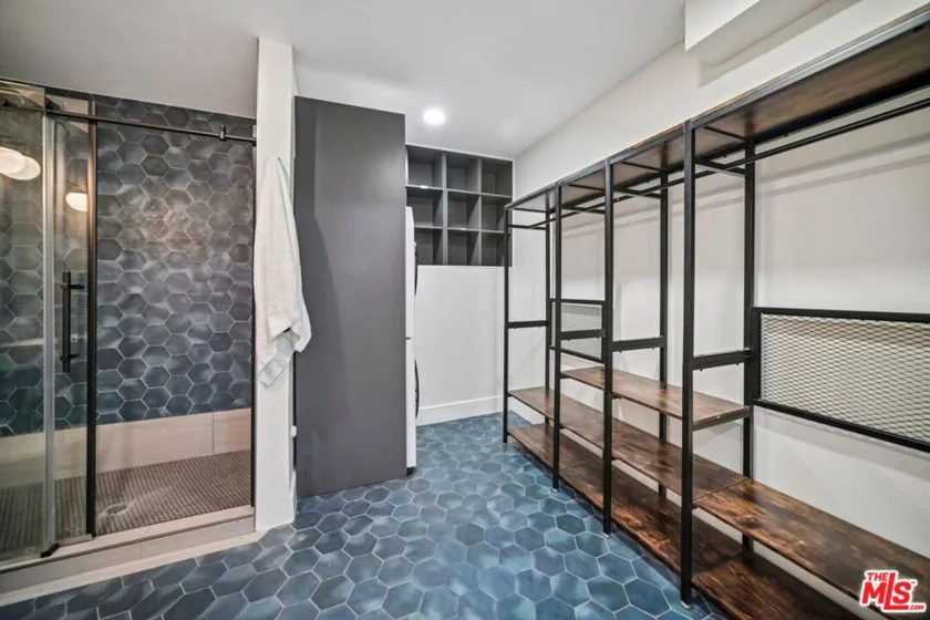 1010 Hammond Street #306 photo 26