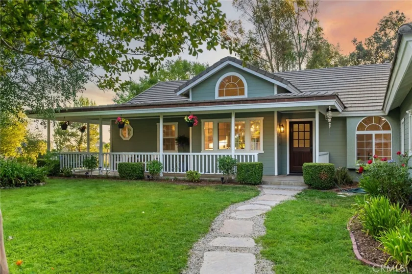 42333 Casa Verde photo
