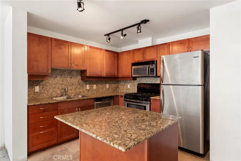 1240 India Street #1204 photo 34