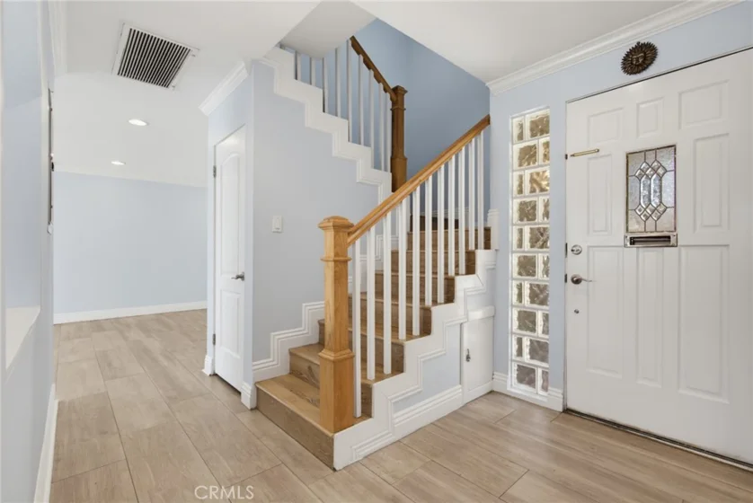 18134 Killion Street #4 photo 32