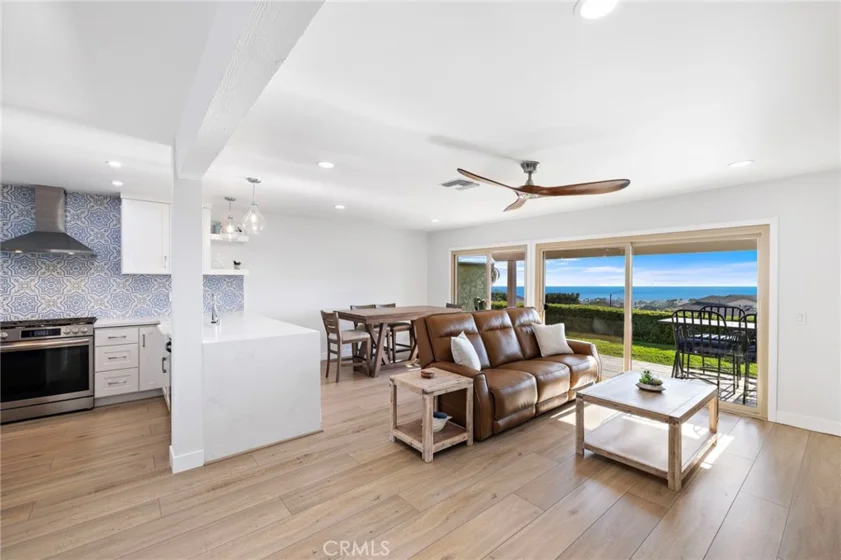 567 Avenida Adobe photo 1