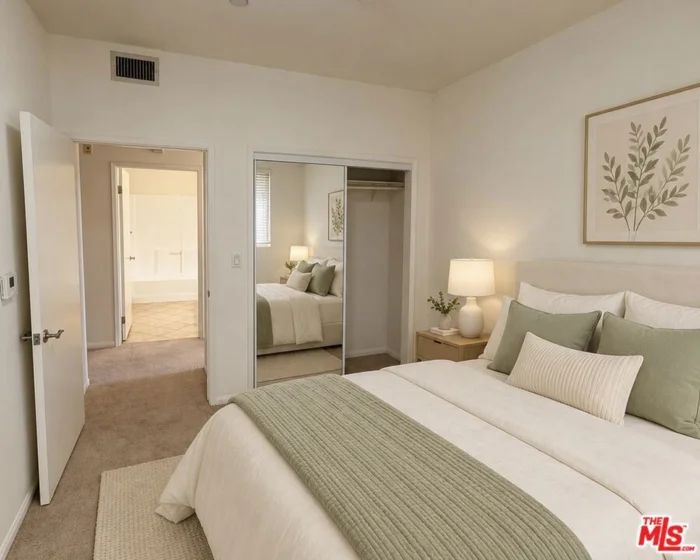 13941 Sherman Way #208 photo 16