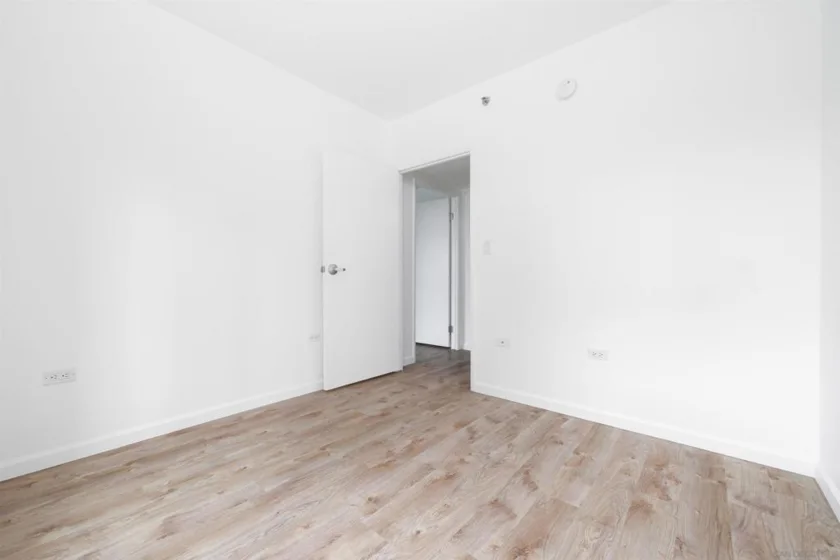 425 W Beech Street #722 photo 9