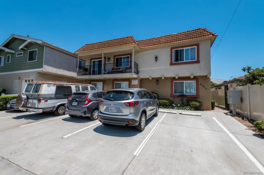 4387 Illinois Street #9 photo 1