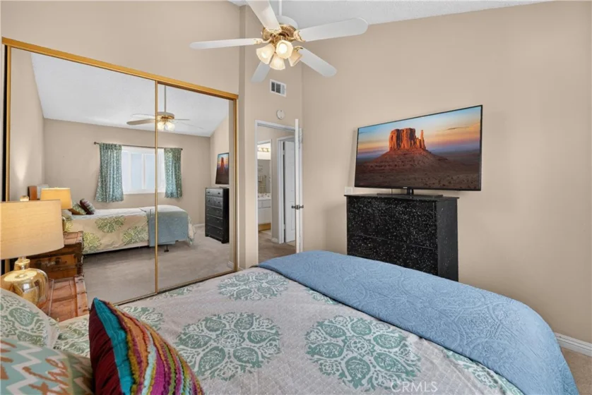 5037 E Almond Avenue #5 photo 25